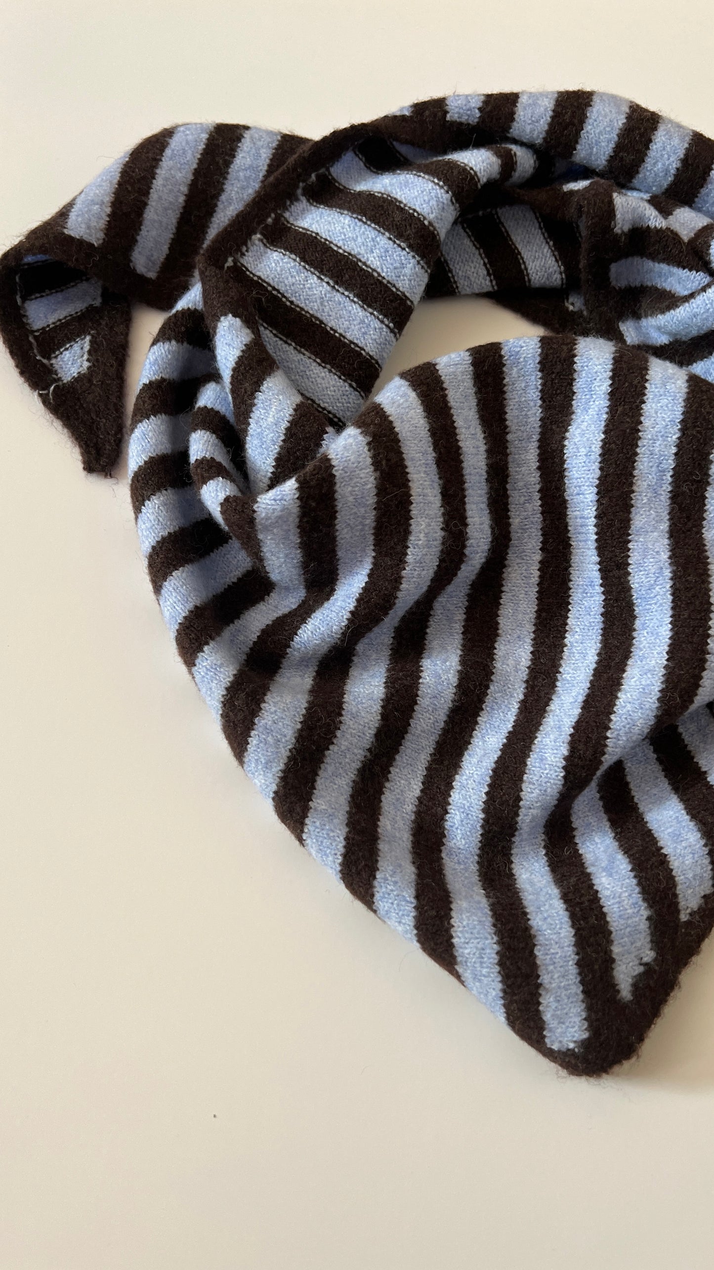 Foulard triangle JOSEPHINE