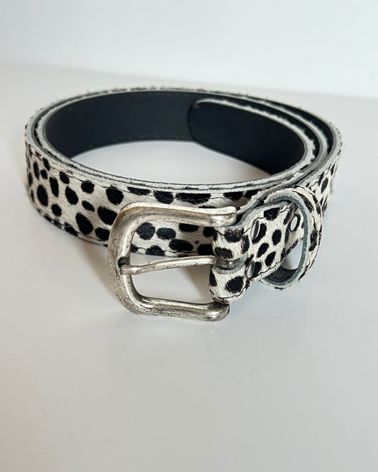 Ceinture Bovin Poils Naturels Blancs Tachetés Noirs