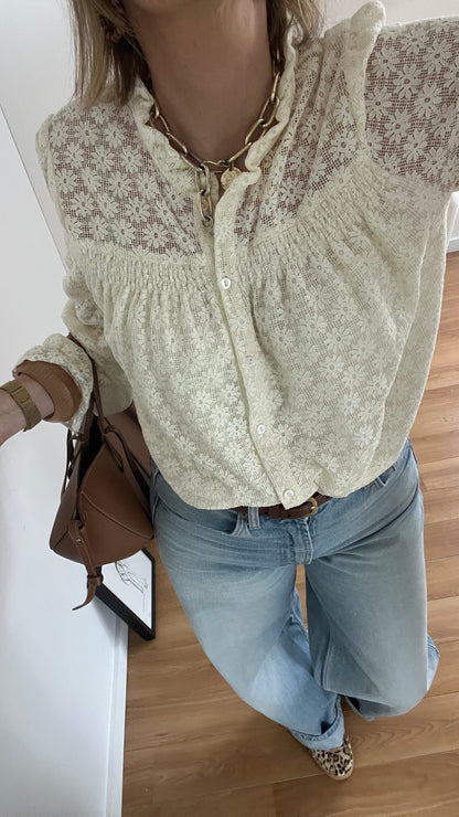 Chemise FLORA en dentelle avec doublure à la poitrine